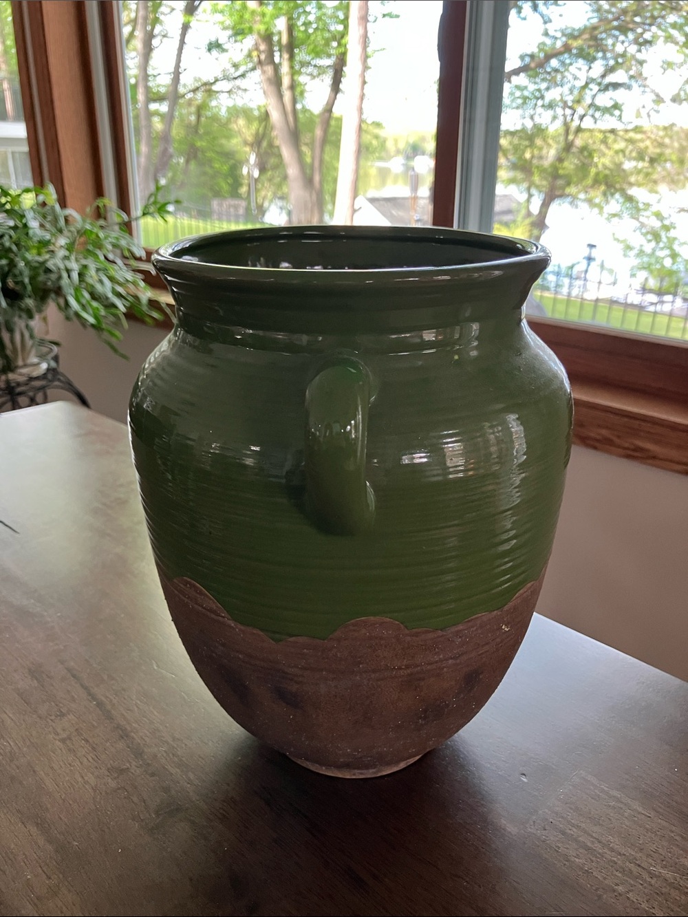 Southern Living at HOME OLIVE JAR DU MAR OLIVE GREEN & SANDSTONE - Picture 3 of 9